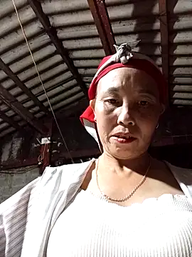 Snapshot of me-cute chatting on October 2025 11:55:02 AM me-cute online show from October 2025 11:55:02 AM