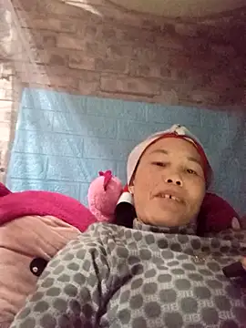 Snapshot of me-cute chatting on November 2025 01:22:01 PM me-cute online show from November 2025 01:22:01 PM