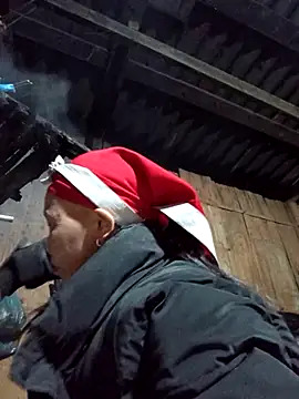 Snapshot of me-cute chatting on November 2025 01:44:02 PM me-cute online show from November 2025 01:44:02 PM