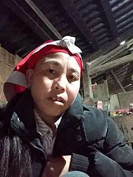 Snapshot of me-cute chatting on December 2025 11:34:02 PM me-cute online show from December 2025 11:34:02 PM