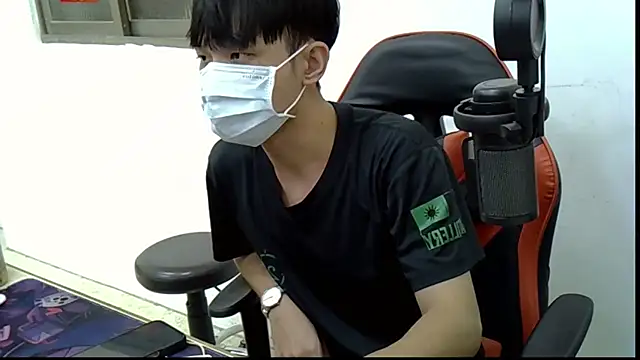 Snapshot of zhu000000 chatting on October 2025 02:55:01 AM zhu000000 online show from October 2025 02:55:01 AM