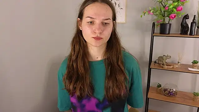 Patsy Lewis online show from September 2025 08:05:01 AM