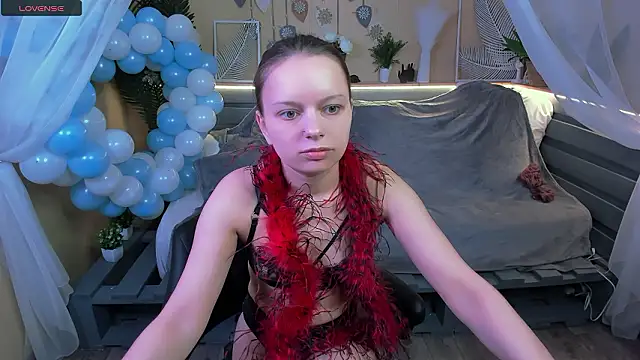 Snapshot of Bloom_evl chatting on February 2026 07:43:01 PM Bloom evl online show from February 2026 07:43:01 PM