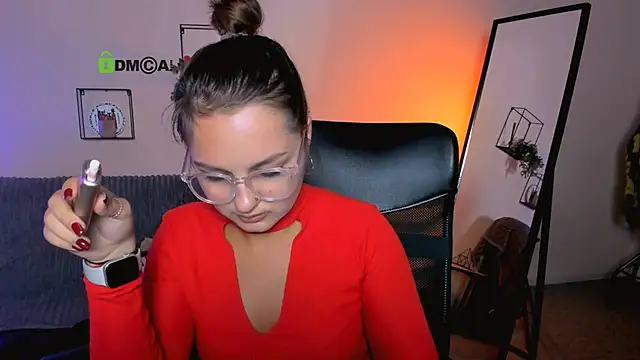 Snapshot of afina_crazy chatting on October 2025 11:33:01 PM afina crazy online show from October 2025 11:33:01 PM