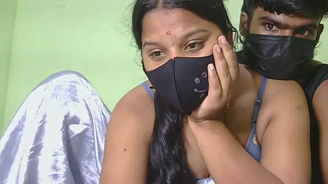 Shneeha le online show from December 2025 08:58:01 PM