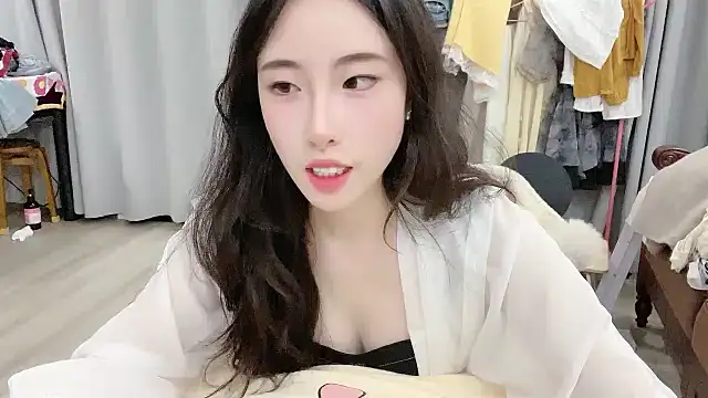 Freya7777 online show from September 2025 01:57:02 PM