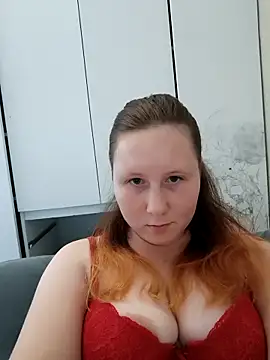 Snapshot of MiaKissy chatting on September 2025 09:54:01 AM MiaKissy online show from September 2025 09:54:01 AM