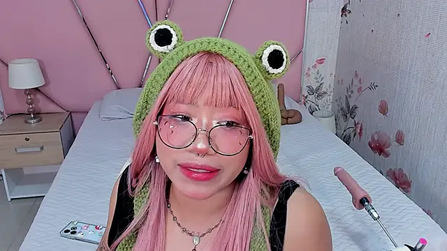 SafiroAgataaa online show from September 2025 08:14:01 PM