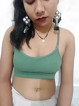 Vaani Cutie online show from October 2025 12:00:01 AM