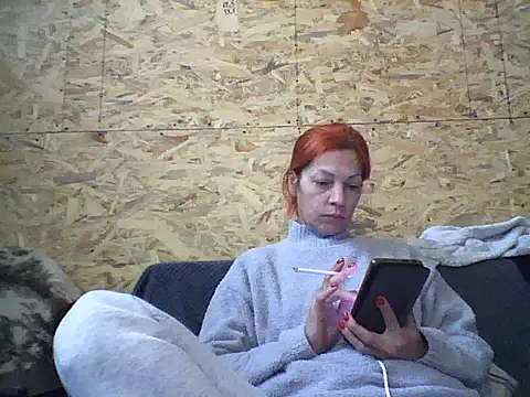 Snapshot of Milana38 chatting on October 2025 09:37:01 AM Milana38 online show from October 2025 09:37:01 AM