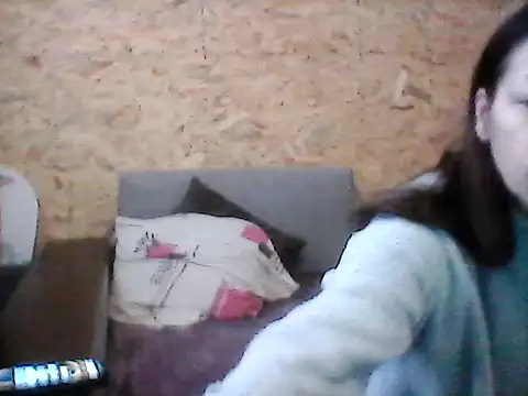 Snapshot of Milana38 chatting on December 2025 09:29:01 AM Milana38 online show from December 2025 09:29:01 AM