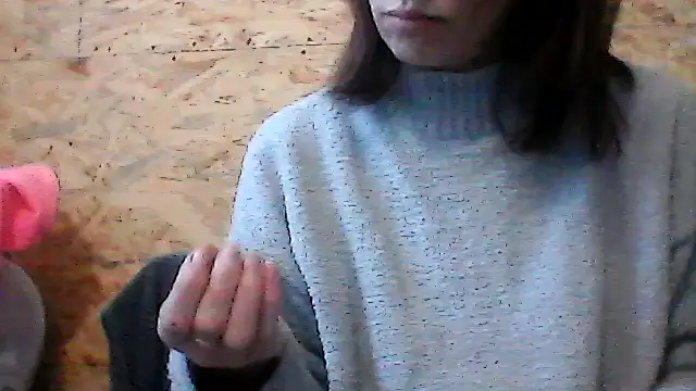 Snapshot of Milana38 chatting on December 2025 10:33:01 AM Milana38 online show from December 2025 10:33:01 AM