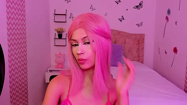 juliana reynolds online show from September 2025 01:04:01 PM