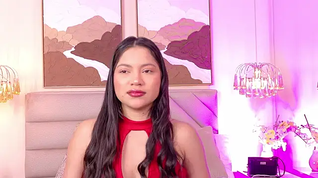 kendalFox  online show from November 2025 05:39:01 PM