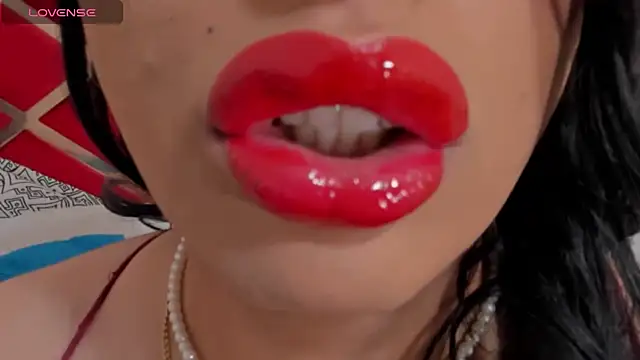sweet Elizabeth online show from June 2026 01:44:01 PM