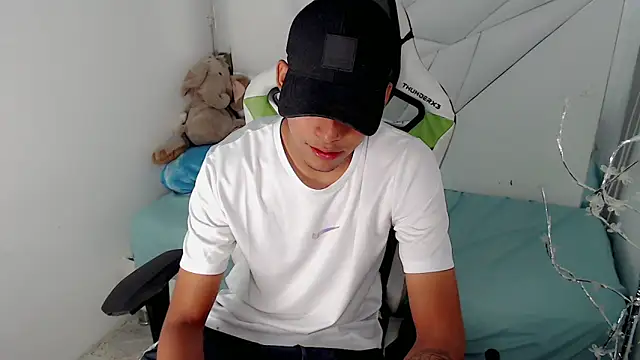 Austin col  online show from November 2025 12:07:01 PM