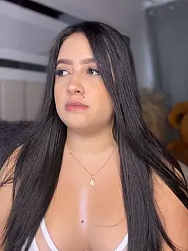 Emiily Moore1 online show from November 2025 02:12:02 AM