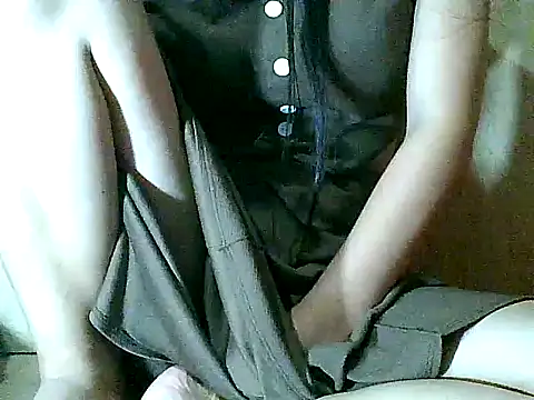 Snapshot of pinay-momm1682 chatting on December 2025 09:48:01 AM pinay-momm1682 online show from December 2025 09:48:01 AM