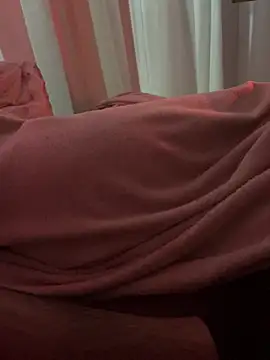 Snapshot of CaboMal chatting on October 2025 01:47:01 AM CaboMal online show from October 2025 01:47:01 AM