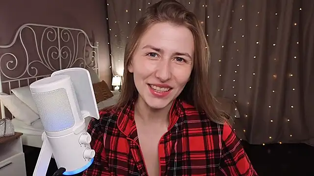 VesperaCeleste online show from November 2025 08:45:01 AM