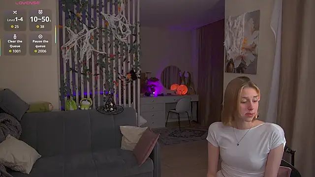 sofiapurex online show from October 2025 07:53:02 PM