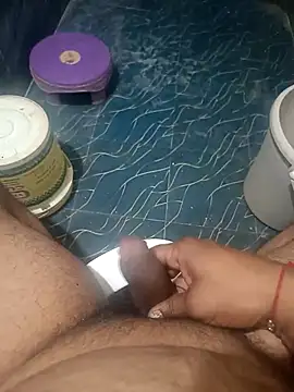 bobby3374 online show from October 2025 01:17:02 AM