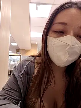 Snapshot of Lovelyanan chatting on October 2025 01:40:02 PM Lovelyanan online show from October 2025 01:40:02 PM