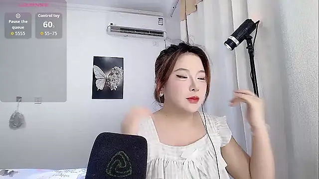 medusanamei online show from September 2025 06:22:02 PM