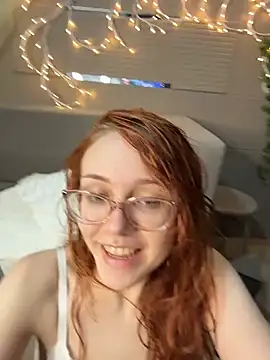 PollyVinice online show from June 2026 04:39:02 PM