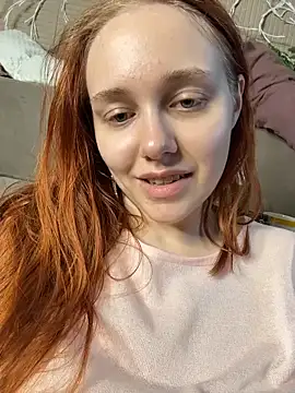 PollyVinice online show from June 2026 03:20:02 PM