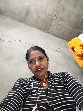 Sandhya x online show from November 2025 03:45:02 PM