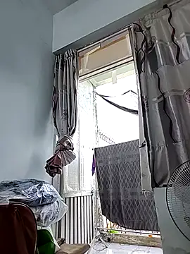 simsim-00 online show from March 2026 02:18:01 AM