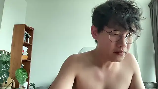 Passionatetwink2 online show from October 2025 09:55:01 AM