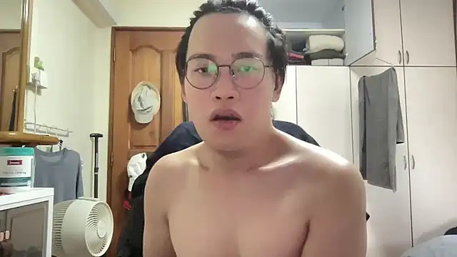 Passionatetwink2 online show from March 2026 07:03:02 AM