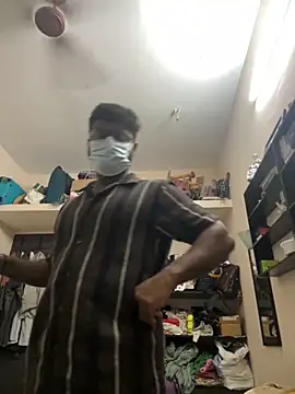 Snapshot of DJLOVE280825 chatting on September 2025 10:37:02 PM DJLOVE280825 online show from September 2025 10:37:02 PM