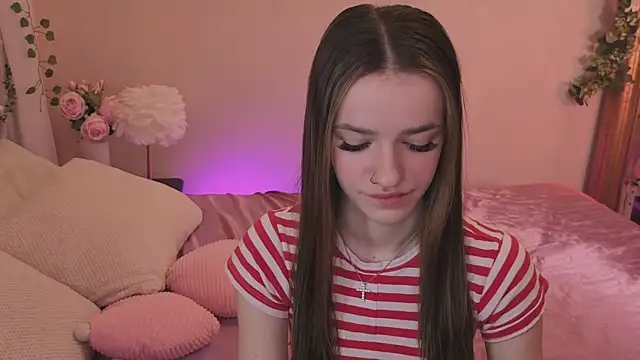E l i z e  online show from May 2026 05:23:02 AM