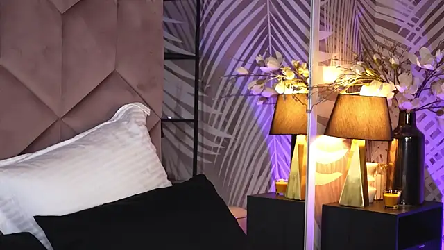 EvaRhea online show from November 2025 04:01:02 AM