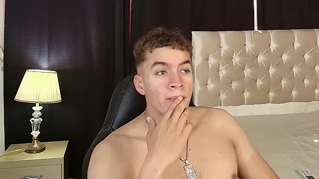 Snapshot of paull_george chatting on February 2026 02:58:02 PM paull george online show from February 2026 02:58:02 PM