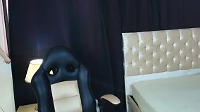 Snapshot of paull_george chatting on March 2026 03:19:02 PM paull george online show from March 2026 03:19:02 PM