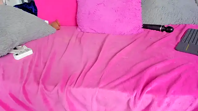 AANGELADIAZZ online show from February 2026 11:35:02 AM