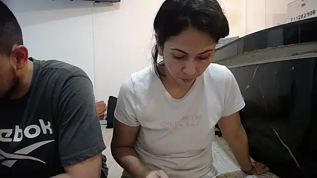 Snapshot of yohacriss chatting on October 2025 09:46:01 PM yohacriss online show from October 2025 09:46:01 PM