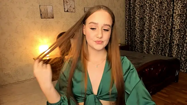 SabrinaCandi online show from October 2025 07:33:02 PM