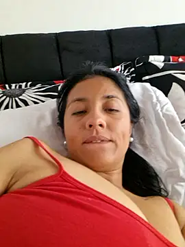 SofiiMilf online show from April 2026 06:25:01 PM