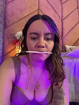 Sky Junne online show from May 2026 04:46:02 PM