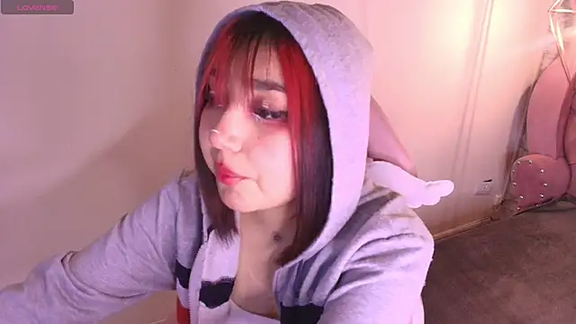 Snapshot of sophiievv chatting on October 2025 07:20:02 PM sophiievv online show from October 2025 07:20:02 PM