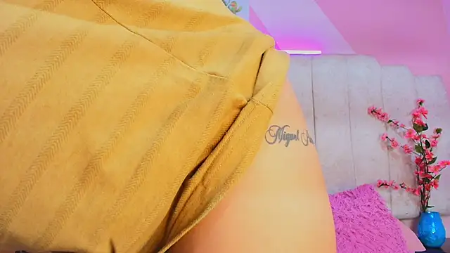 Emma Carteer online show from September 2025 11:37:02 PM