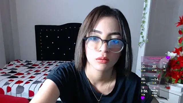 Snapshot of Coraline_Playful chatting on September 2025 12:16:01 PM Coraline Playful online show from September 2025 12:16:01 PM