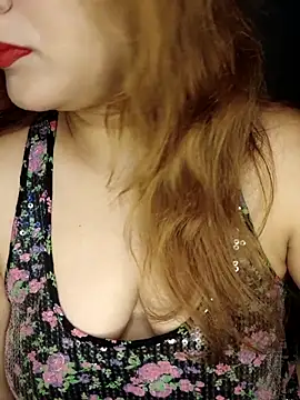 Snapshot of Queen-kohinoor chatting on October 2025 10:16:01 PM Queen-kohinoor online show from October 2025 10:16:01 PM