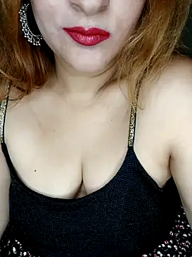 Snapshot of Queen-kohinoor chatting on October 2025 10:12:02 AM Queen-kohinoor online show from October 2025 10:12:02 AM