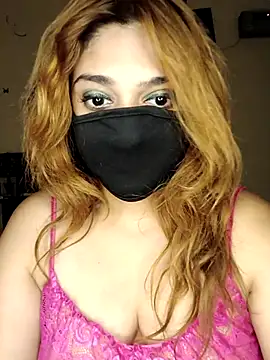 Snapshot of Queen-kohinoor chatting on October 2025 11:03:02 PM Queen-kohinoor online show from October 2025 11:03:02 PM